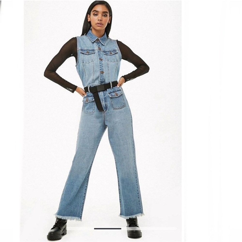 FOREVER 21  BluE DeNiM JuMpSuIt